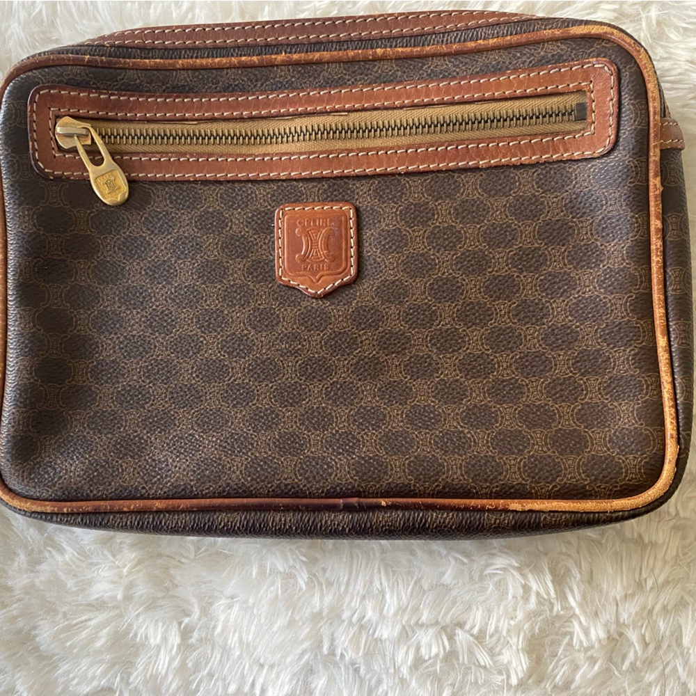 Celine Pouch